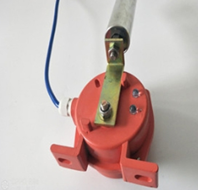 皮帶機(jī)BH-PW-PPKG JB/T跑偏、皮帶機(jī)防跑偏開關(guān)WHKP-11生產(chǎn)