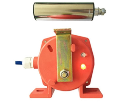 皮帶輸送機(jī)P-K2-自動停機(jī)防跑偏開關(guān)、皮帶輸送機(jī)通用跑偏開關(guān)XLPP一Ⅱ價格